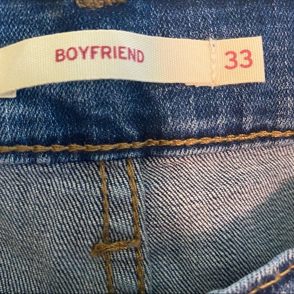 LEVI’S Sculpt Boyfriend Fit Tapered Leg Jeans NWT 33/16 Relaxed distressed - Picture 8 of 13